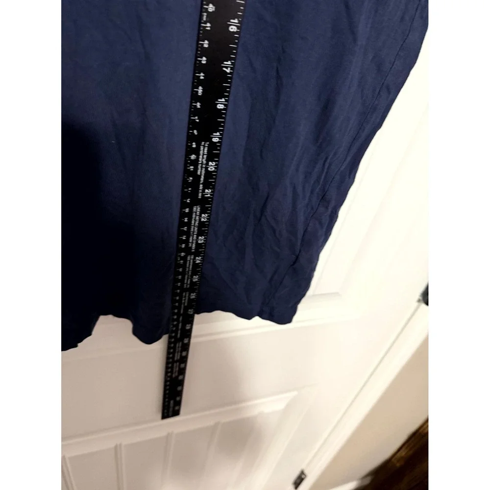 J. Crew Essential Tee Men Large Navy Blue Short Sleeve Cotton T-Shirt